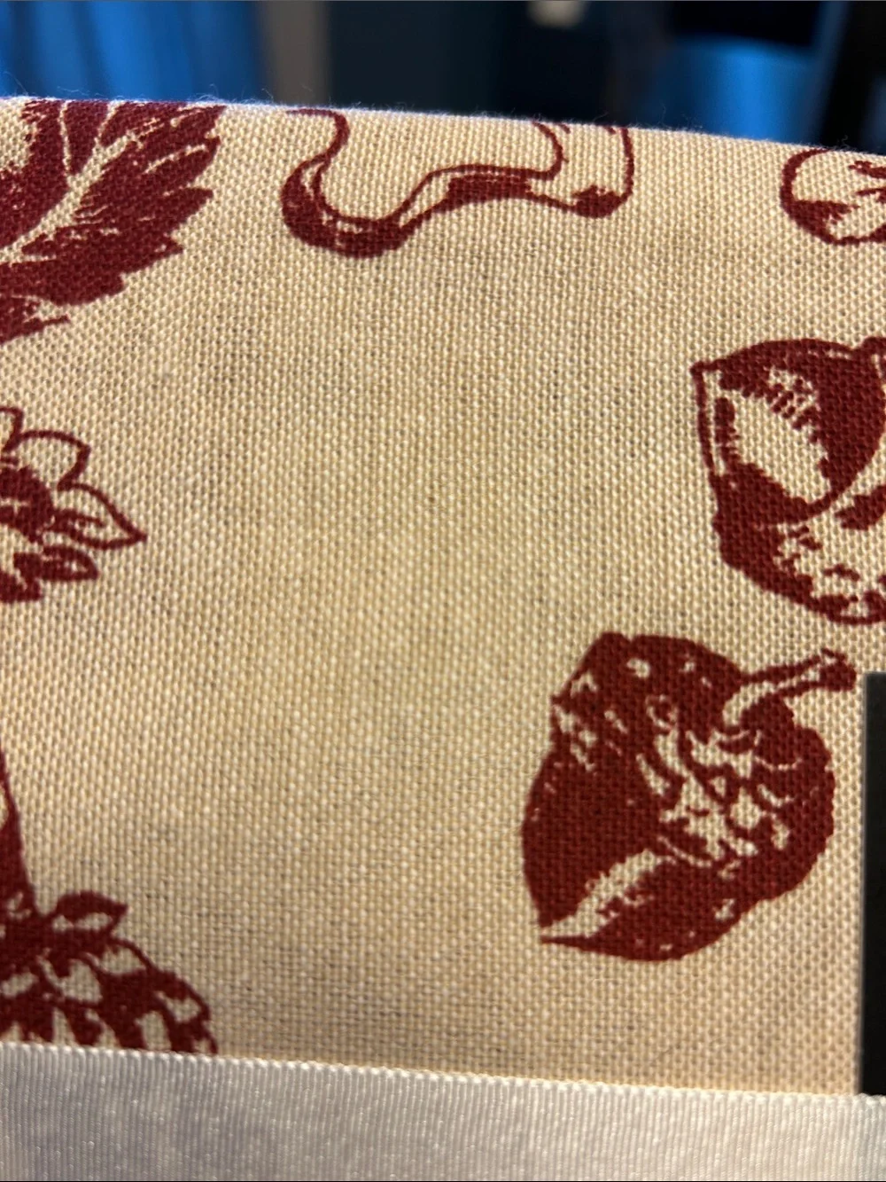 NWT LENOX Pumpkin Toile / Botanical Round Tablecloth in Spice